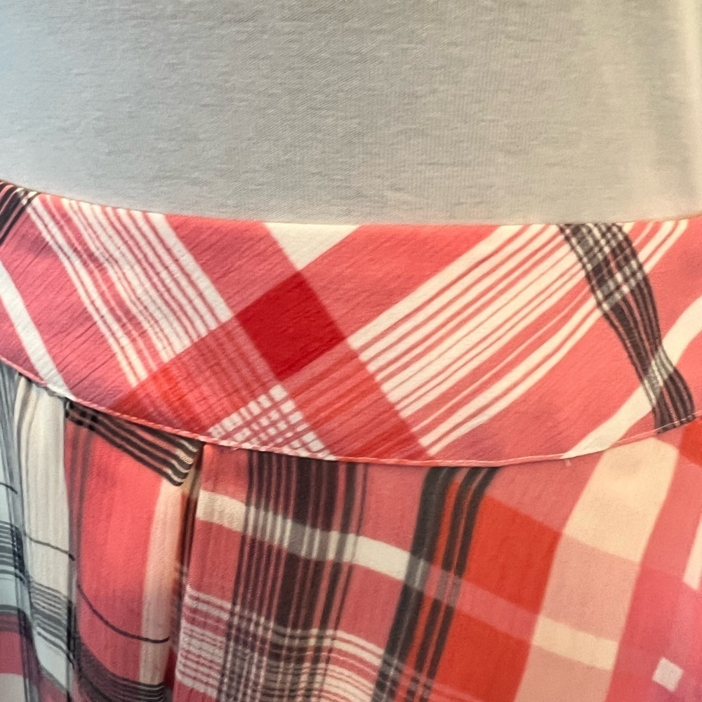 Tommy Hilfiger NWOT Tommy Hilfiger Pink and White Checkered A-Line Skirts Size 6 - Picture 6 of 6